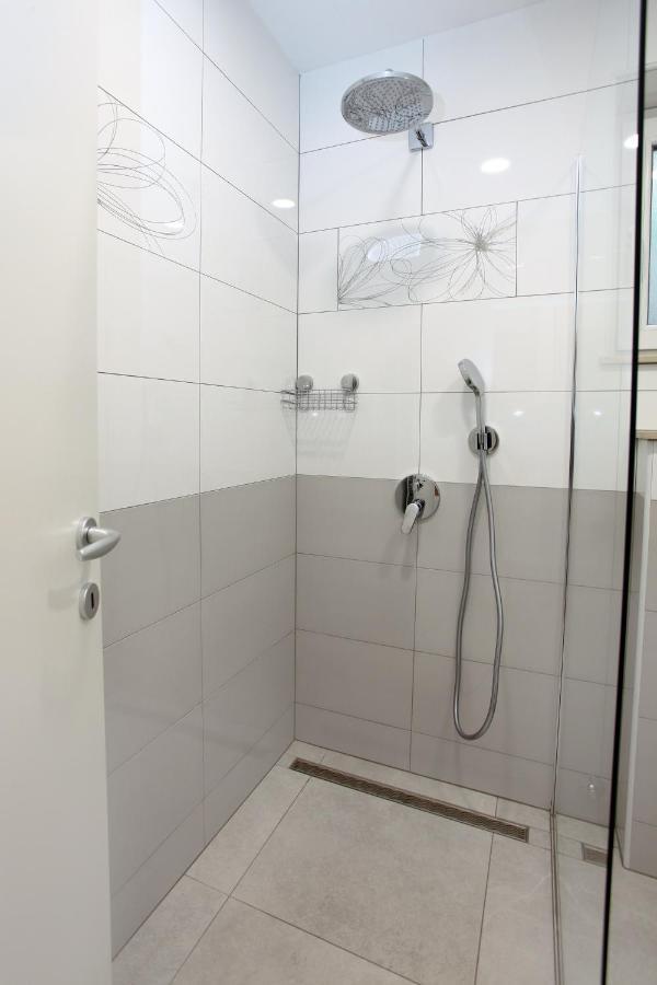 Sea View Apartments Portoroz Zm Dış mekan fotoğraf